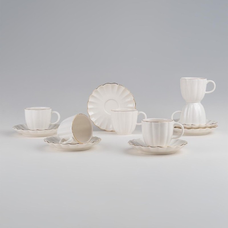 Elden Taksitle KÜTAHYA BONE LUZ FORM 12 PARÇA KAHVE TAKIMI ALTIN FİLELİ BNLZF12KT20