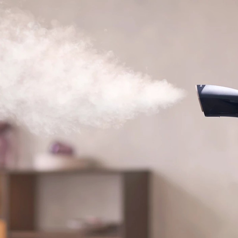 Elden Taksitle PHILIPS BUHARLI DÜZLEŞTİRİCİ ÜTÜ GC 810 20