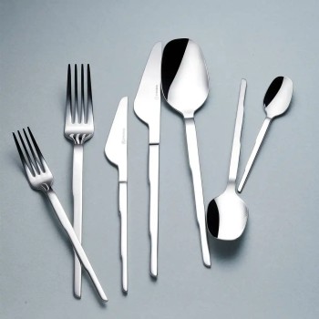 KORKMAZ HİERA 84 PARÇA ÇATAL KAŞIK BIÇAK SETİ A2109