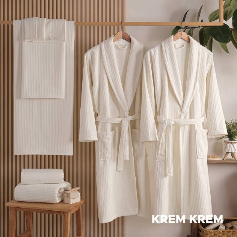 Elden Taksitle ZEBRA CASA PIA AİLE BORNOZ SETİ