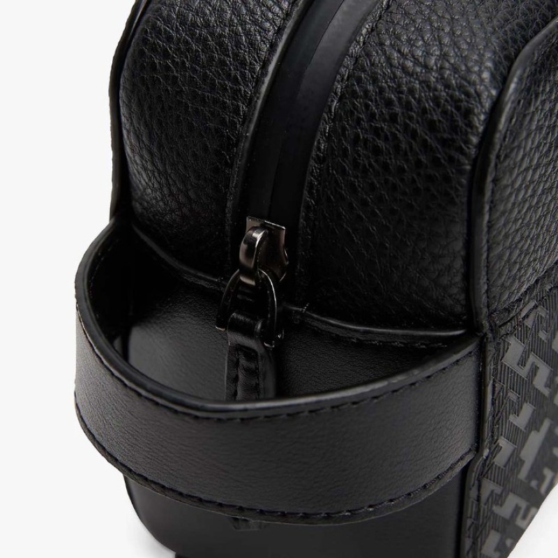 Elden Taksitle TOMMY HILFIGER SİYAH ERKEK ÇANTA SS25 TH MONOGRAM WASHBAG AM0AM13255BDS