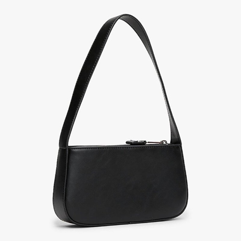 Elden Taksitle TOMMY HILFIGER SİYAH KADIN ÇANTA SS25 TJW ESS MUST SHOULDER AW0AW16966BDS