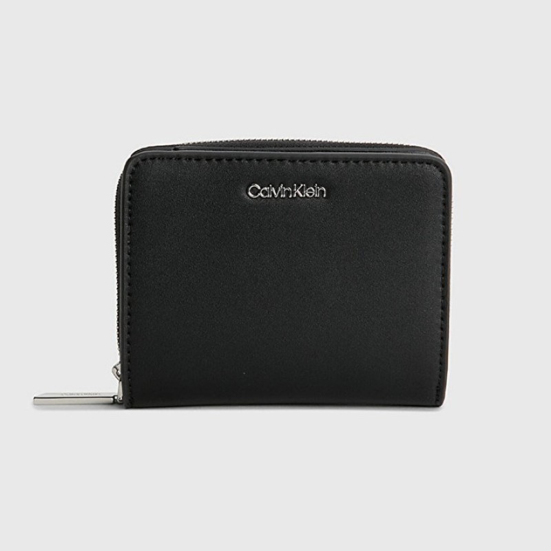 Elden Taksitle CALVIN CLEIN KADIN SİYAH CÜZDAN SS25 CK MUST Z-A K60K610300BAX
